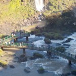 Passarela que leva à Garganta do Diabo